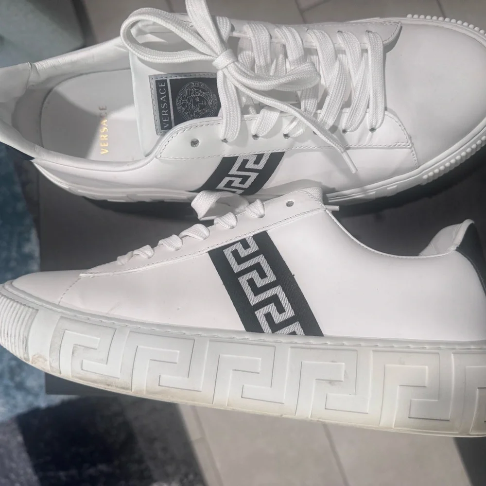 Versace Greco White and Black Men's Sneakers - Picture 1 of 4